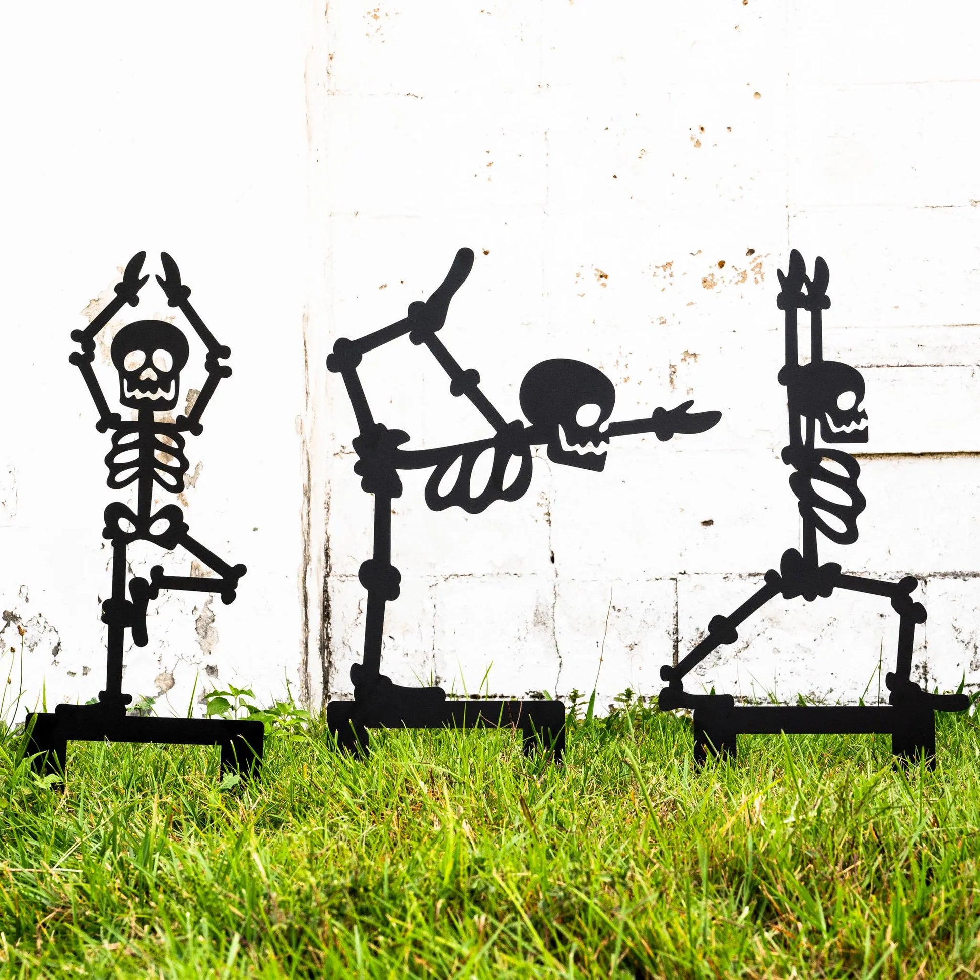 Outdoor Skeleton Halloween Decor, Halloween Outdoor Sign, Halloween Garden Signs, Metal Halloween Yard Stakes, Halloween Sign Skeleton Decor